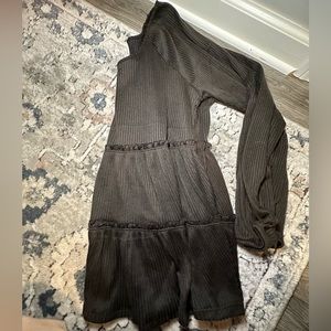 Lauren Conrad long sleeve shirt